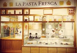 La Pasta Fresca Michelis Eataly Sao Paulo Brasil Eataly Brasile Michelis Specialitaartigianali Pasta Bar Pizzeria Design Pasta Shop
