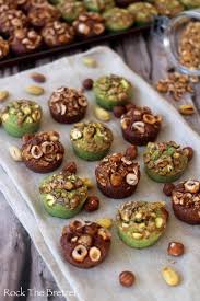 Duo De Financiers Noisettes Et Pistaches Caramelisees Rock The Bretzel Recette Recettes Crues Pistache Recette Entremet