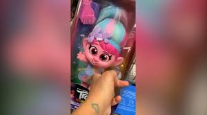 Lol dolls in cold or warm water can change color, spit, cry and wet their pants. Parents Should Be Disturbed By Lol Dolls Canadian Centre For Child Protection Winnipeg Globalnews Ca