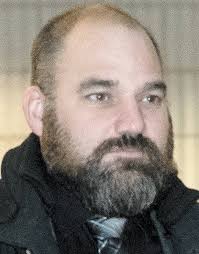 Les Hells Angels portent leurs patchs au Beach Club