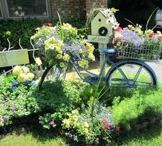 Outdoor wall decor show off your style and add the finishing touches to your landscape with unique art to suit any style, from cottage garden to classic estate. Rustic Garden Design Ideas