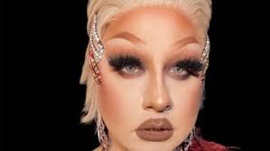 Drag queens and kings take the stage for Pride month in Des Moines