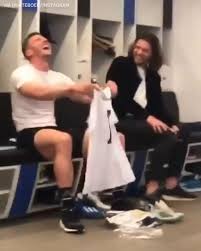 See more of robin gosens on facebook. Espn Fc Robin Gosens Was Hurt When He Didn T Get Cristiano Ronaldo S Shirt So His Teammates Sorted Him One Facebook