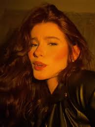 Beatriz Vasconcellos (@bea__vasconcellos)