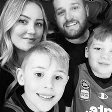 New Camero CRX 22 V Rear Mount ..Full Metallic Gunmetal /Tangerine fitted  with 343 PCM Excalibur featuring Camero Avaitor Tower , Roswell Mag Swivel  Racks , BIG Stereo , BImini..AWESOME !!