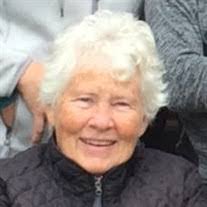 Cindy Eccleston's Instagram, Twitter & Facebook