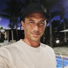 Marcus Fischer's Instagram, Twitter & Facebook