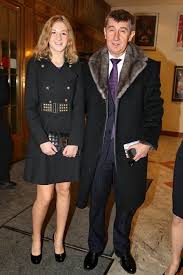 Jak se projevuje bipolární porucha? Babisova Dcera Zpusobila Mensi Poprask Prisla V Satech S Dirou Na Brisku Ahaonline Cz