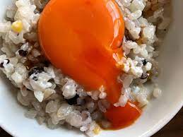 kokemoがinstagramで動画をシェアしました eggs that are edible raw tkg 卵かけご飯 アカウントをフォローすると1 5 egg dish food edible