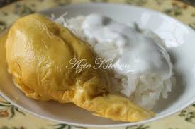Cara masak pulut ini diwarisi dari ibunya yang kemudian menjadi hasil jualannya. Azie Kitchen Pulut Durian Thailand Yang Seriously Sedap Makanan Resep Masakan Makanan Dan Minuman