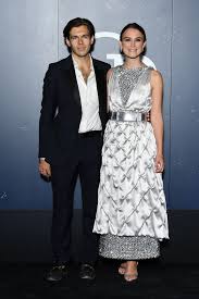 For beloved man i'm ready for anything! Keira Knightley Nimmt Offiziell Den Namen Ihres Mannes An Promiflash De