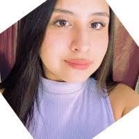 Elsa Salas's Instagram, Twitter & Facebook