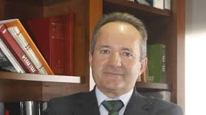 Es un mito eso de que los jóvenes se eternizan como becarios»