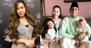 Eira syazira & ryzal jaafar dalam telemovie sejadah dari mekah. Eira Syazira