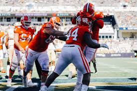 Tiger fan holly robertson says one of her favorite clemson football cheers goes like this: Final Clemson 73 Gt 7 Clemson Tigers Official Athletics Site