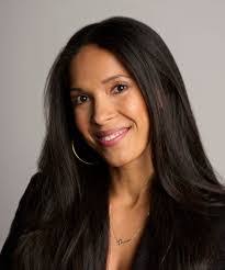 Amber Godfrey's Instagram, Twitter & Facebook