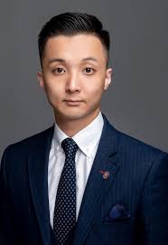 The Rise of Sommeliers as Influencers