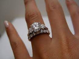 What Kind Of Wedding Band For A 3 Stone E Ring Show Me The Wedding Band Sets Three Stone Engagement Rings Wedding Ring Bands
