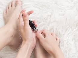 Nail Salon Horror Stories Insider Acrylic nails are a quick way to get the long nails you've always wanted, but they're a commitment.