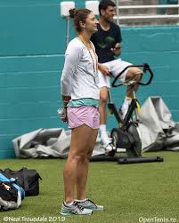 Meciul zilei din sferturile de finala ale turneului phillip island trophy se va disputa maine dimineata in jurul orei 08:00, fiind ultimul meci de pe 1573 arena. Wta Miami Open 2019 Irina Begu Interviu Inaintea Partidei Cu Bianca Andreescu Tenisite