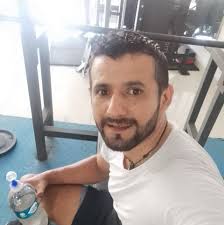 Francisco Robert Benitez added...