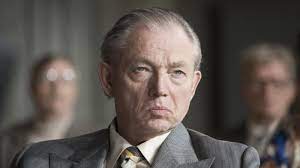 Als blijkt dat de jongste zoon van een gezin betrokken is bij de dood van een… lees verder; Kro Ncrv Komt Met Dramaserie Swanenburg Nieuwe Series Mijnserie Alles Over Je Favoriete Tv Series