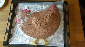 Chicken Cake Huhner Kuchen Torte Huhn Kuchen Kindergeburtstag Essen Fur Kinder