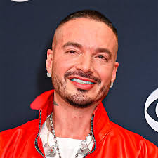 Alguien a pedido talla 11.5 de hombre y que les salió? Y el 8 de mujer ? Yo  puse mi orden desde el 27 y todavía no recibo número de tracking ni