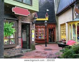 Luv The Village In Gatlinburg Quaint Village Quaint Gatlinburg