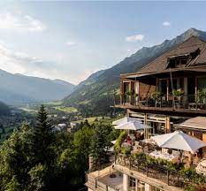 This is our kind of place: Haus Hirt Familienfreundliches Alpine Spa Hotel In Bad Gastein