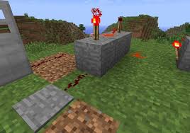 I made a hole in which i placed a redstone repeater, this ensures that a redstone charge will power the repeater which will turn the torch off (and make the pistons retract, which opens the door). How To Create Redstone Combinations Locks In Minecraft Minecraft Wonderhowto
