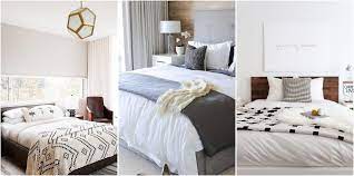 Una madera semi oscura, que no tiene un tono homogéneo. Las Claves Para Renovar Por Completo Nuestro Dormitorio Y Darle Un Aire Mas Actual Dormitorios Dormitorios Modernos Decorar Dormitorios