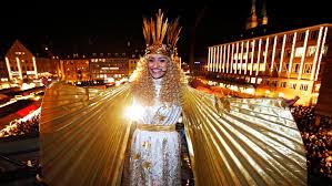 Rebecca ammon ist das neue nürnberger christkind der jahre 2017/18. Nurnberger Christkind Vielleicht Wird Weihnachten Umso Schoner Nurnberg Nordbayern De