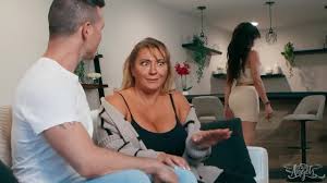 TRANS ANGELS - Ariel Demure, Derek Kage - Cumming Close 10min - XNXX.COM