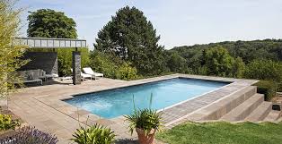 Wenn sie nur wenig geld ausgeben möchten, eignet sich ein einfacher pool. Jensen Landschaftsarchitekten Garten Mit Pool Am Hang