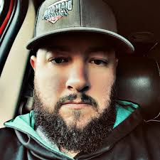 What softball teams in North Carolina are looking for guest players for the  fall season?