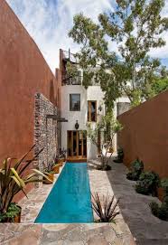 82 Swimming Pool Ideas Small Backyard Swimmingpooldesign Swimmingpooldecor Swimmingpools Small Backyard Design Small Backyard Pools Small Pool Design