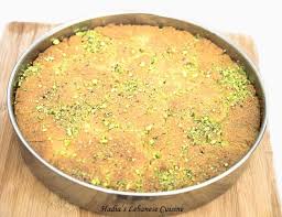 Maamoul Mad Bil Ashta A Specialty That Has Clotted Cream Ashta Incased In A Semolina Butter Cake Flavor Clotted Cream Arabic Sweets Recipes Egyptian Food
