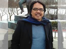 Ade armando menilai kritik yang dilayangkan bem ui terhadap presiden joko widodo memiliki substansi dangkal. Ade Armando Dosen Kontroversial Universitas Indonesia