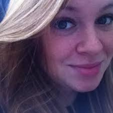 Kayla Markham's Instagram, Twitter & Facebook