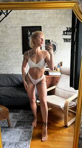 Burçin Erol on X: bu vücut 6 haftada yapıldı t.coIbU49a5c25  X