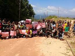 Kehilangan mereka ada yang berakhir dengan kematian dan mangsa yang terselamat menceritakan yang sebenarnya mereka telah disorok bunian! Orang Asli Set Up Blockade To Protest Against Logging At Gua Musang Land Portal