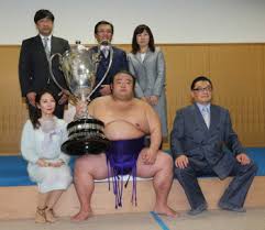 貴景勝 相撲 Wikiプロフィール 年齢 経歴 や年収や彼女 家族の美人母画像や芦屋で金持ちの父の職業は エンタメ トレンディーnow