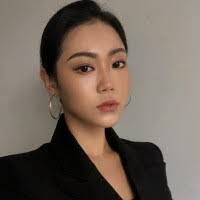 Christina Whiting's Instagram, Twitter & Facebook