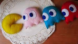 Felt Pacman Plushies By Laratheme On Etsy 9 00 Felt Toys Plushies Crafts