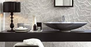 La couleur apportera peps, bonne humeur et caractère à cette pièce souvent trop fade. Salle De Bain Grise 10 Idees De Salle De Bains Grises