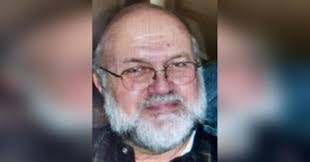 Earl Houck's Instagram, Twitter & Facebook