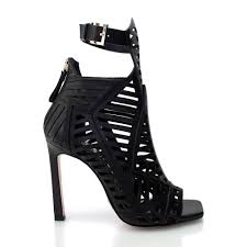 Последние твиты от gabriela michetti (@gabimichetti). Michetti Cutout Ankle Boot