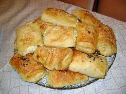 besamel soslu tavuklu borek yemek tarifleri leziz yemek yemek