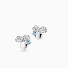 Explore classic and modern tiffany bracelets for every occasion. Tiffany Paper Flowers Schmuck Tiffany Co